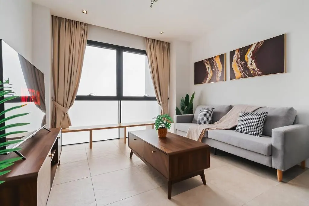 Apartment Lumi Tropicana-Luxury-3Bedroom-Golf View-8Pax Petaling Jaya Malaysia