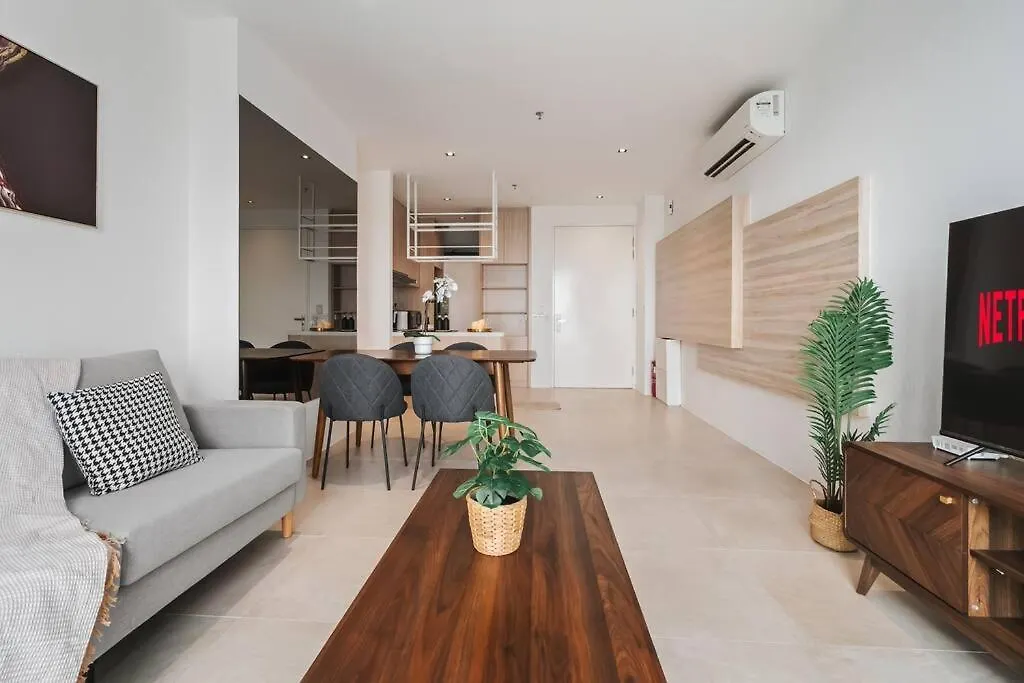 Lumi Tropicana-Luxury-3Bedroom-Golf View-8Pax Petaling Jaya Apartment