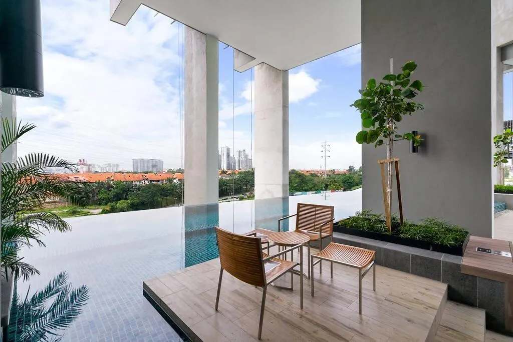 Lumi Tropicana-Luxury-3Bedroom-Golf View-8Pax Petaling Jaya Apartment