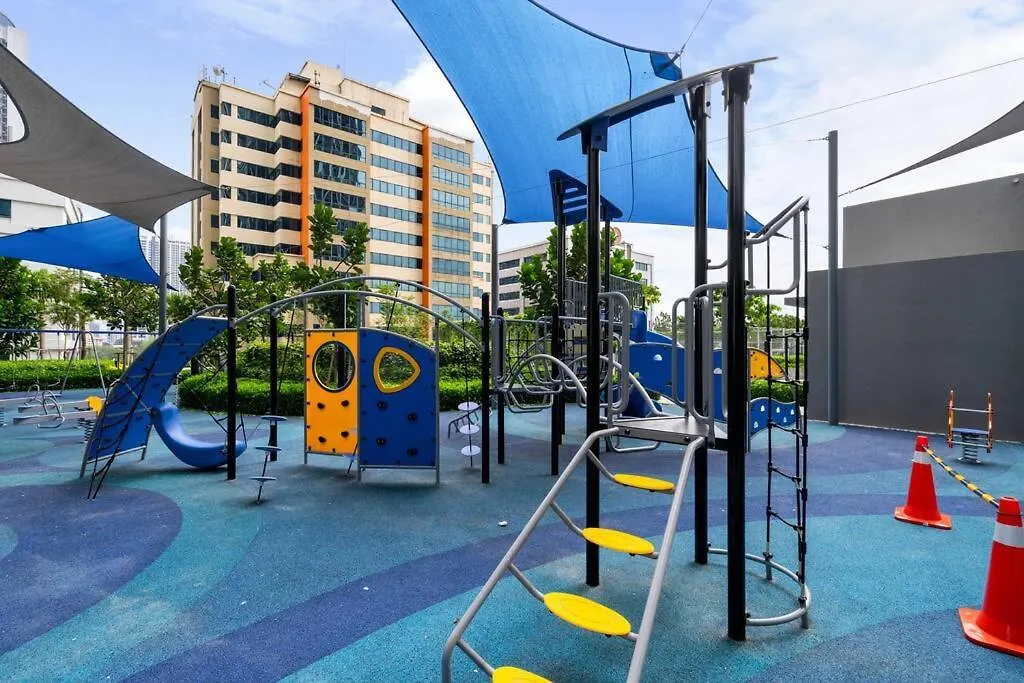 Lumi Tropicana-Luxury-3Bedroom-Golf View-8Pax Petaling Jaya