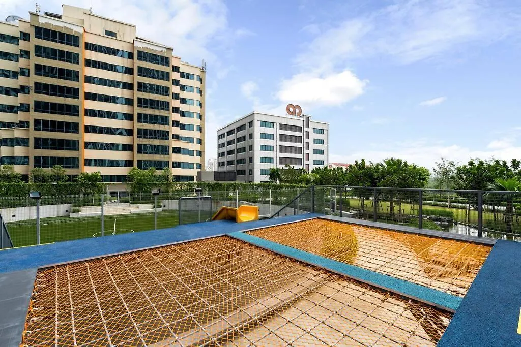 Lumi Tropicana-Luxury-3Bedroom-Golf View-8Pax Petaling Jaya