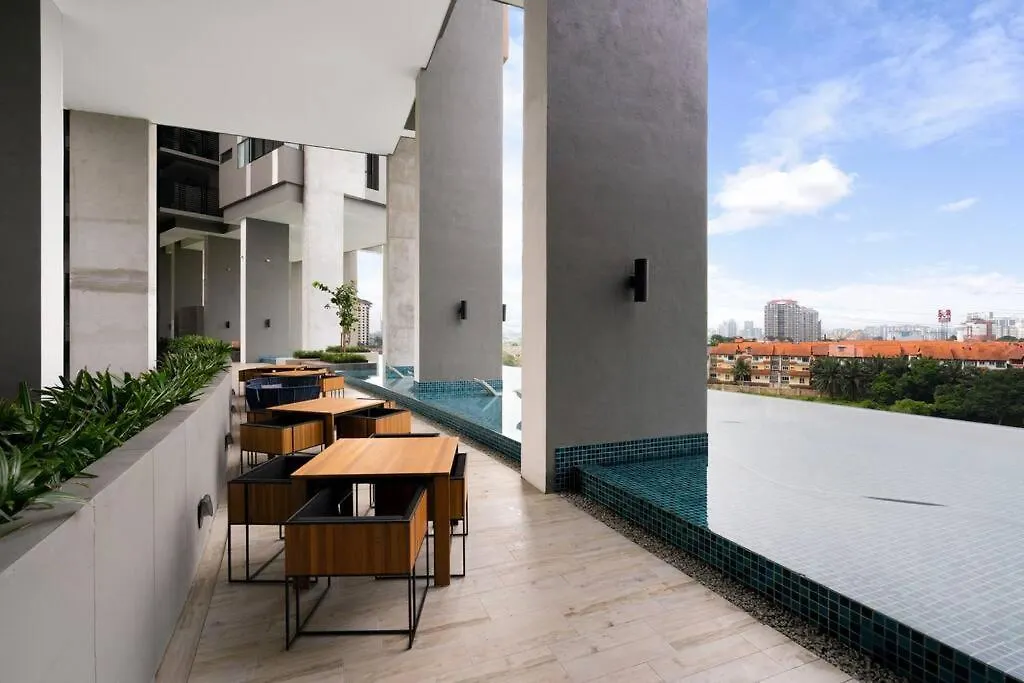 Apartment Lumi Tropicana-Luxury-3Bedroom-Golf View-8Pax Petaling Jaya
